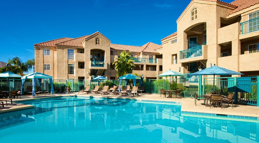 Downtown Scottsdale Golf Vacation